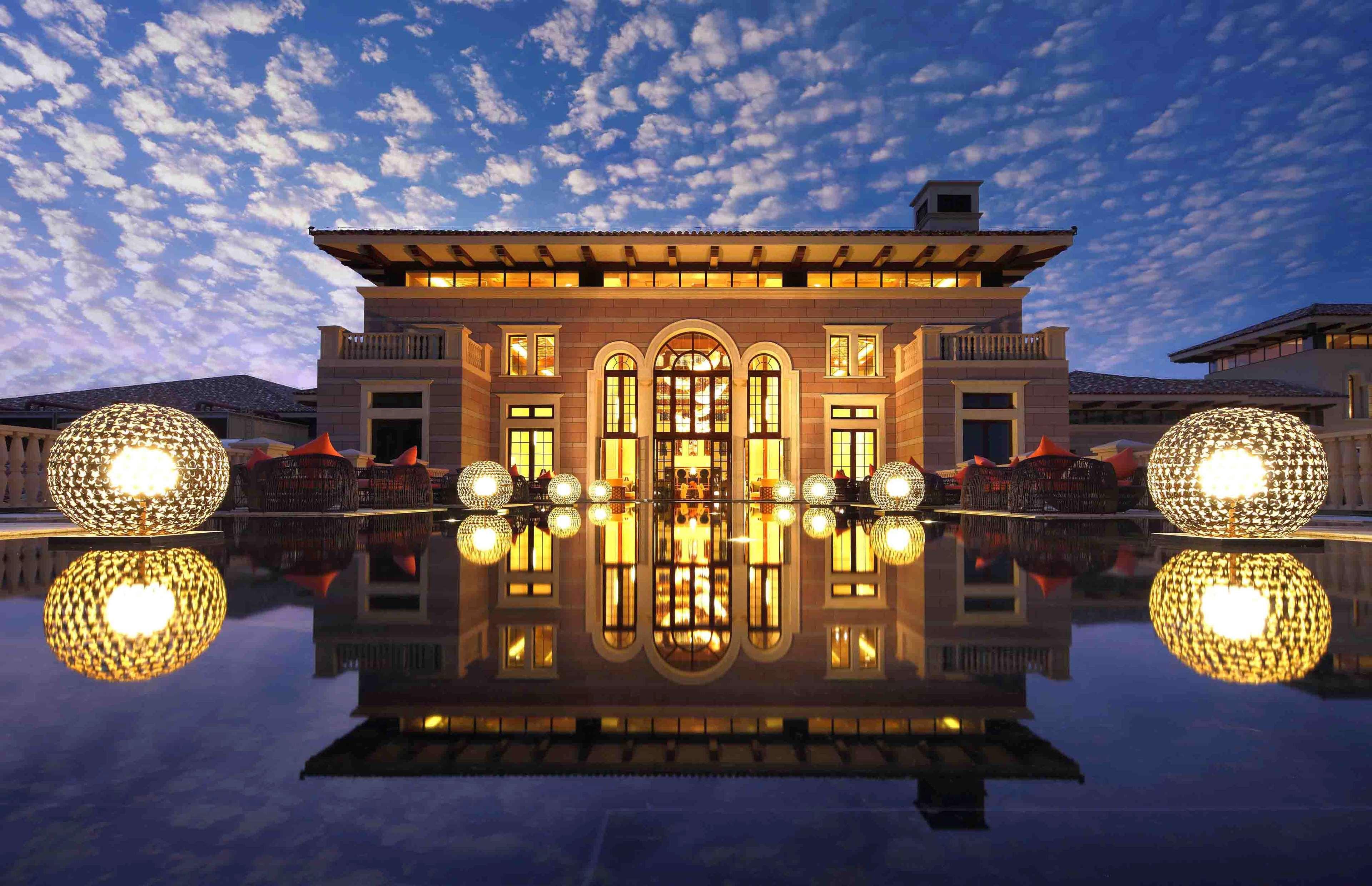 วินด์แฮม แกรนด์พลาซ่า รอยัล ไห่นานหลงมูเบย์ Hotel Ledong ภายนอก รูปภาพ