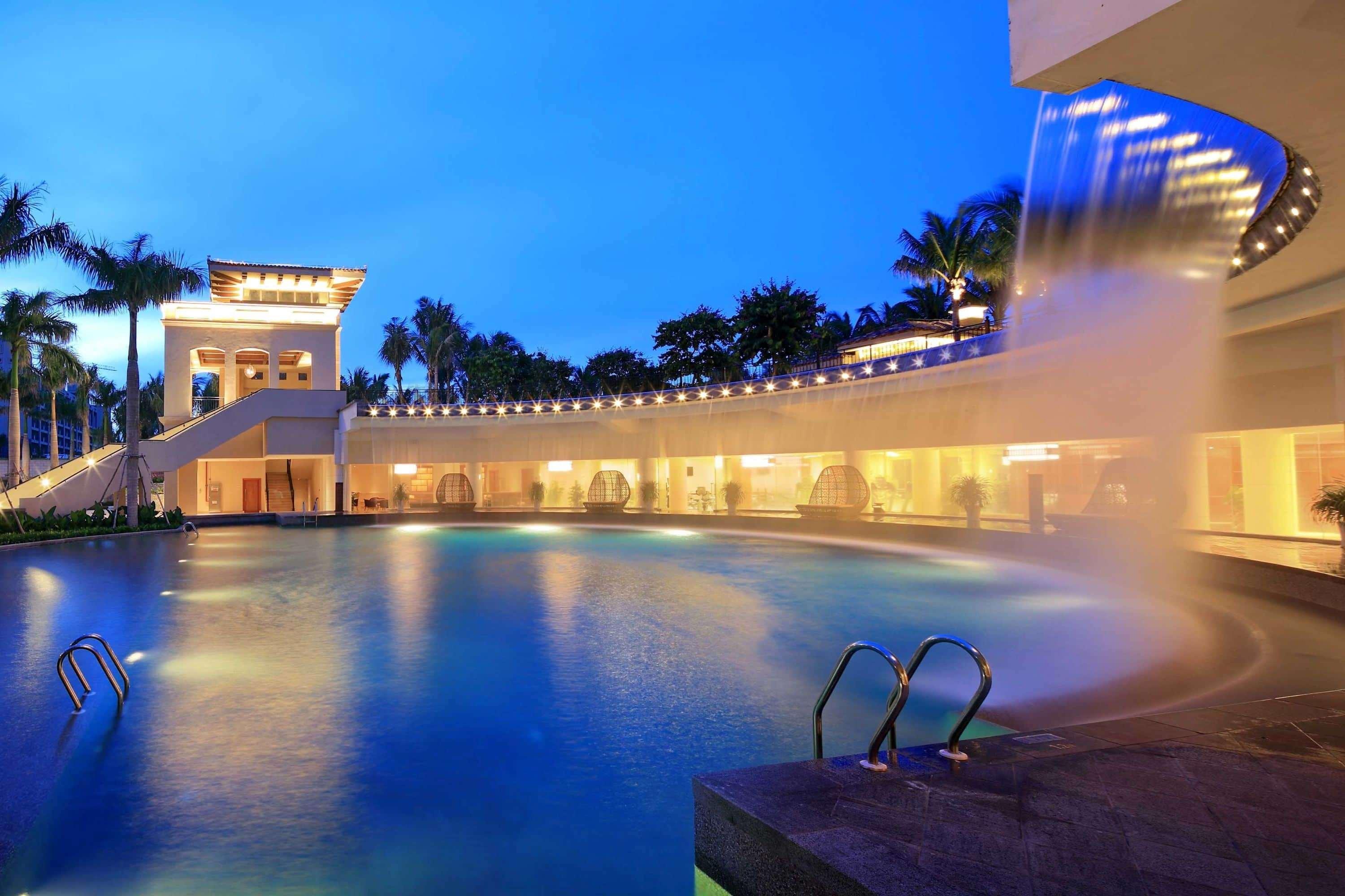 วินด์แฮม แกรนด์พลาซ่า รอยัล ไห่นานหลงมูเบย์ Hotel Ledong ภายนอก รูปภาพ