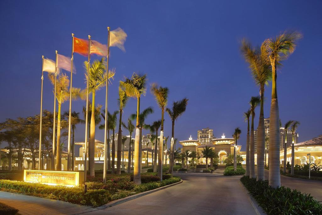 วินด์แฮม แกรนด์พลาซ่า รอยัล ไห่นานหลงมูเบย์ Hotel Ledong ภายนอก รูปภาพ