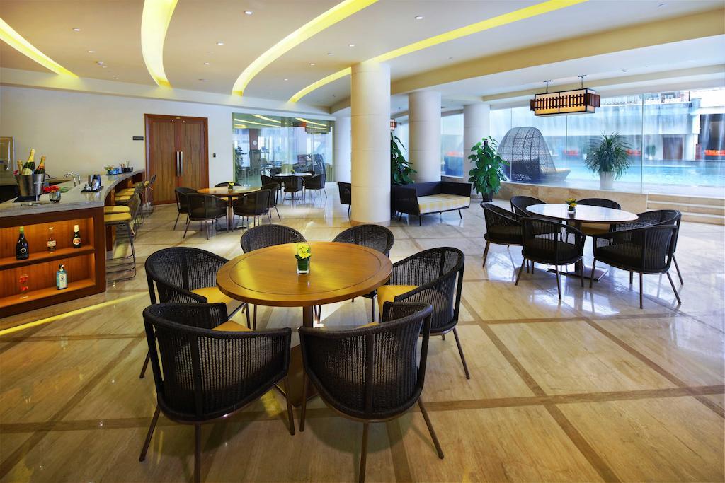 วินด์แฮม แกรนด์พลาซ่า รอยัล ไห่นานหลงมูเบย์ Hotel Ledong ภายนอก รูปภาพ